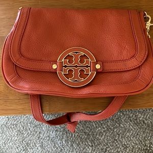 Tory Burch Robinson Crossbody